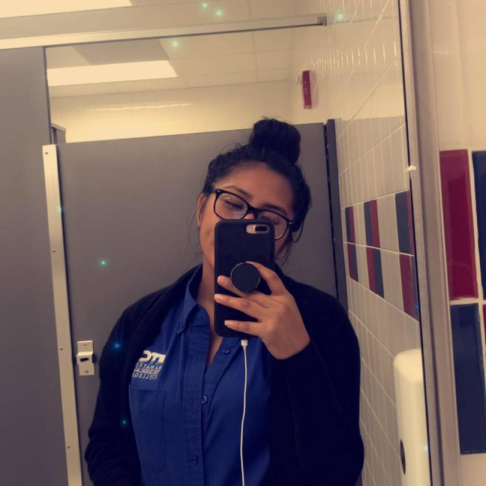 Meet your Posher, Veronica